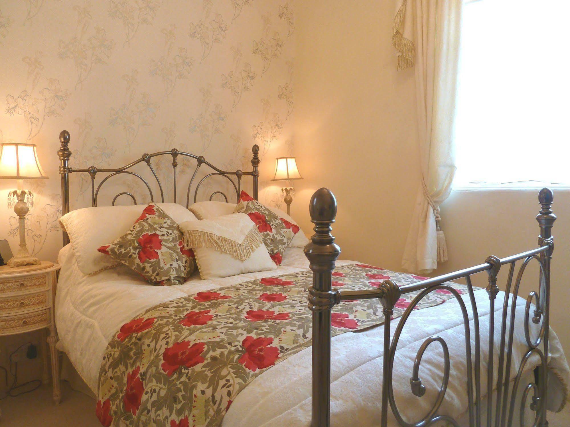 Tramontane Apartment At Hesketh Crescent Торки Экстерьер фото