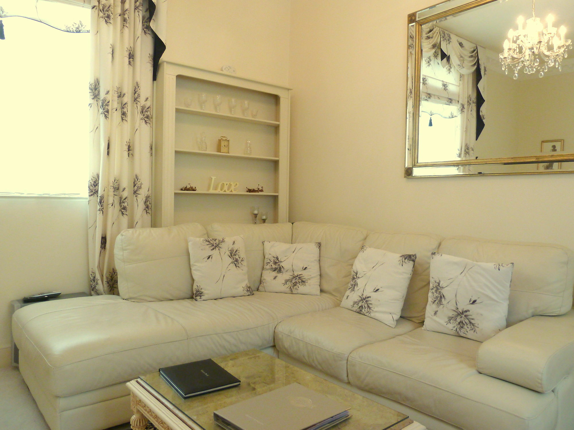 Tramontane Apartment At Hesketh Crescent Торки Экстерьер фото